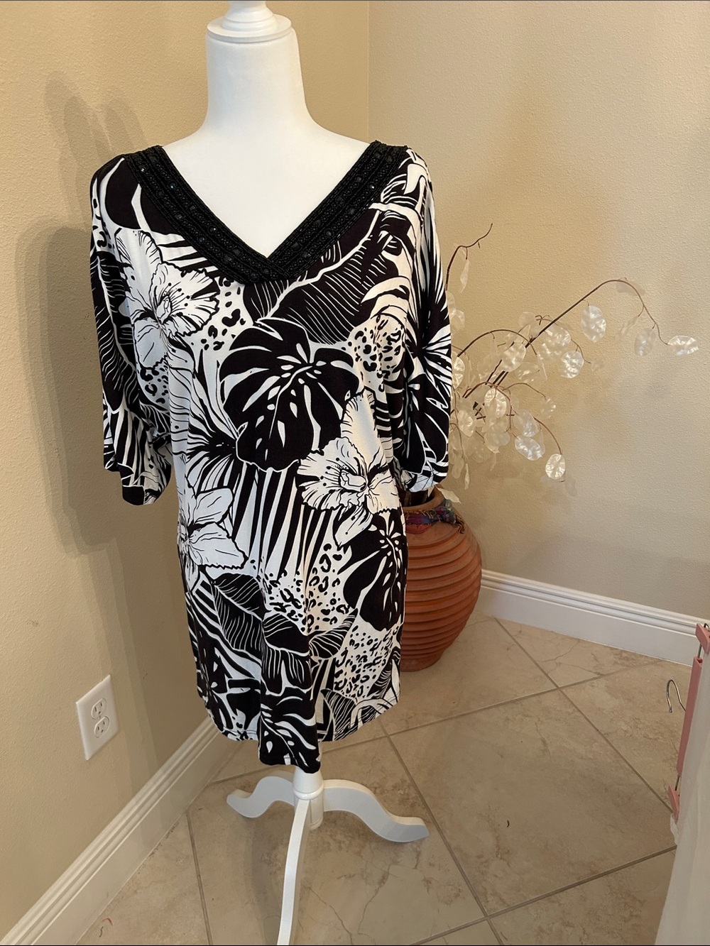 Black & White Tropical Print Beaded  V-Neck Tunic and Cold Shoulder Cut Outs